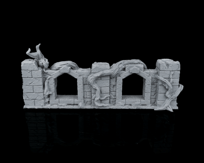 Overgeown wall duplo com janelas